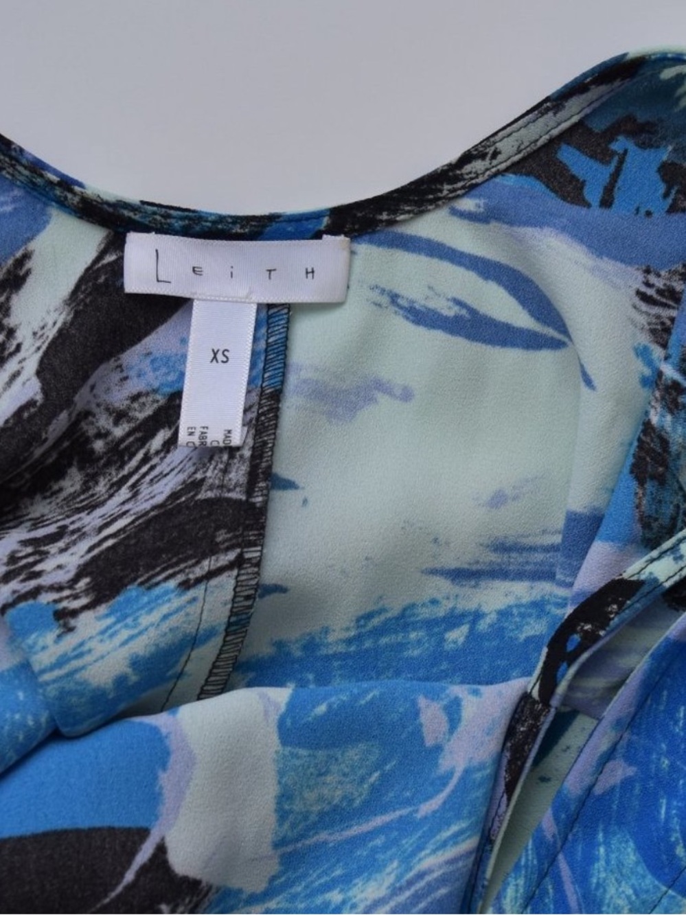 Abstract Print Shift Dress - Picture 7 of 10